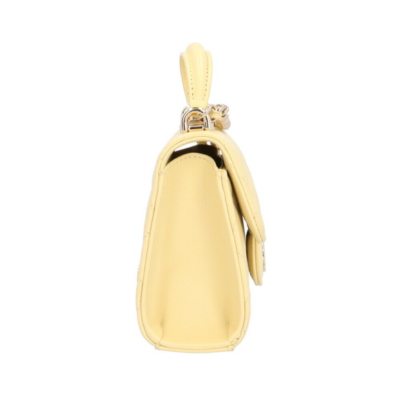 CHANEL Matelasse Handbag - Picture 4 of 6